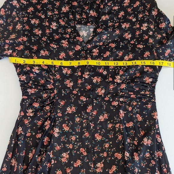 🆕 Zara Floral Long Sleeve Dress with Ruched Panels at Waist- 100% Viscose - Picture 9 of 13